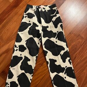 Lisa Sahs Gah Cow-Print Size 28 Jeans / Pants